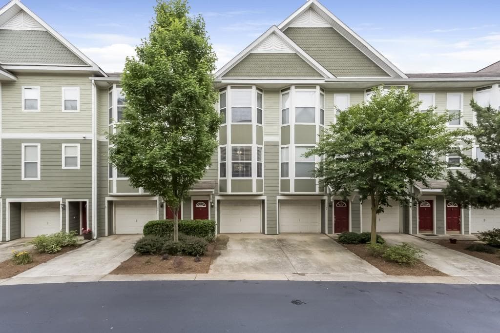 2 bedroom, 1,220 sq ft townhouse sold at 951 Glenwood Avenue 1103, Atlanta, GA 30316