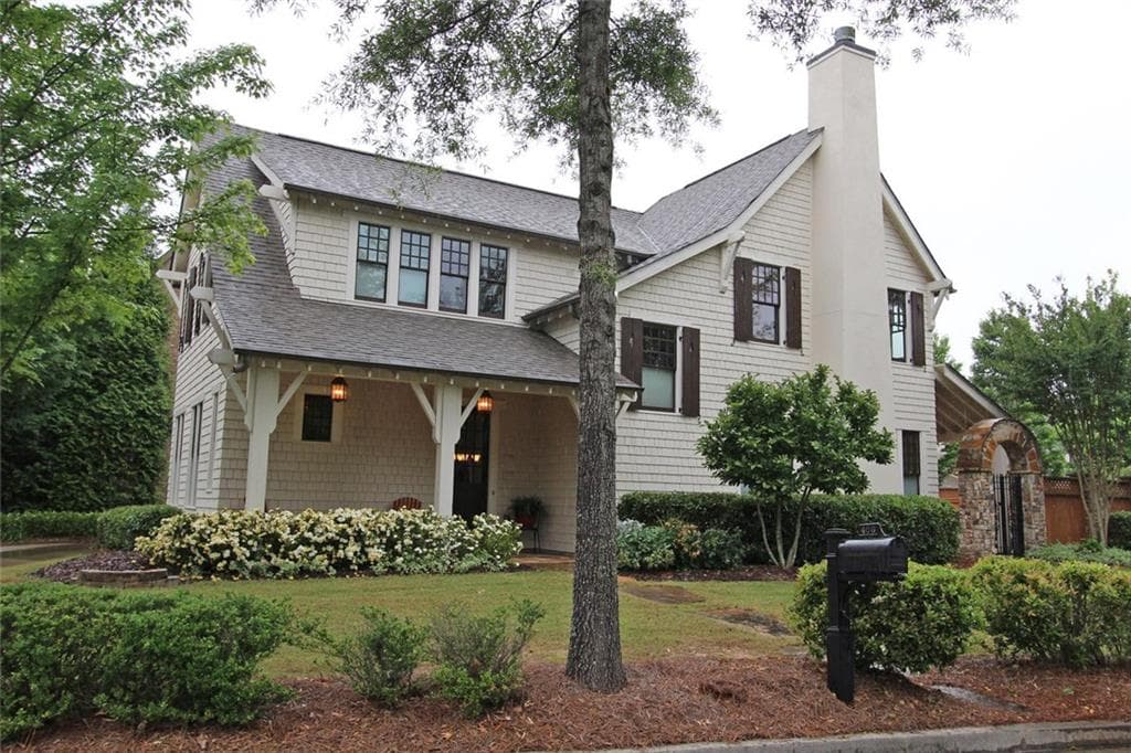 400 HIGH POINTE Trail, Roswell, GA 30076 — most recent listing photo