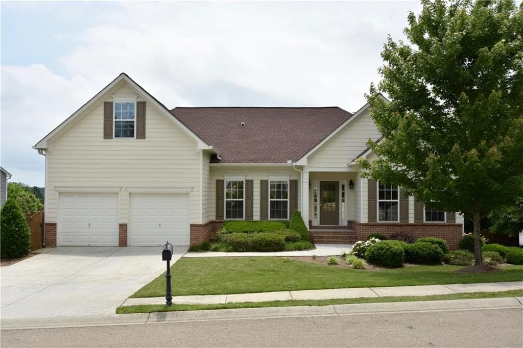 3 bedroom, 4,649 sq ft single family residence sold at 100 Forest Creek Way, Canton, GA 30115