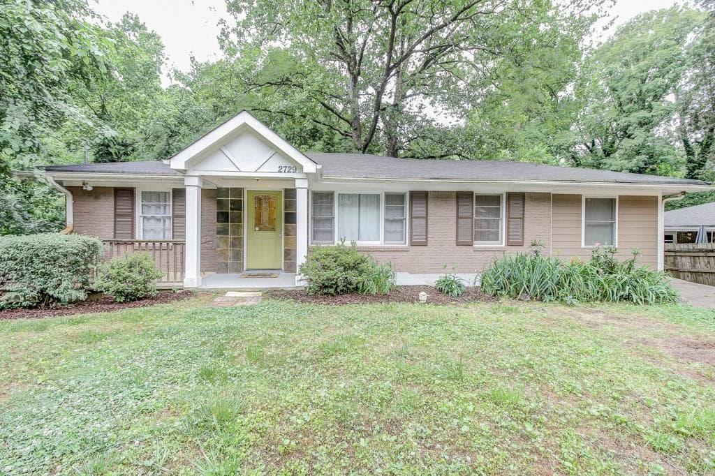 5 bedroom, 2,580 sq ft single family residence sold at 2729 Flagstone Drive, Atlanta, GA 30316