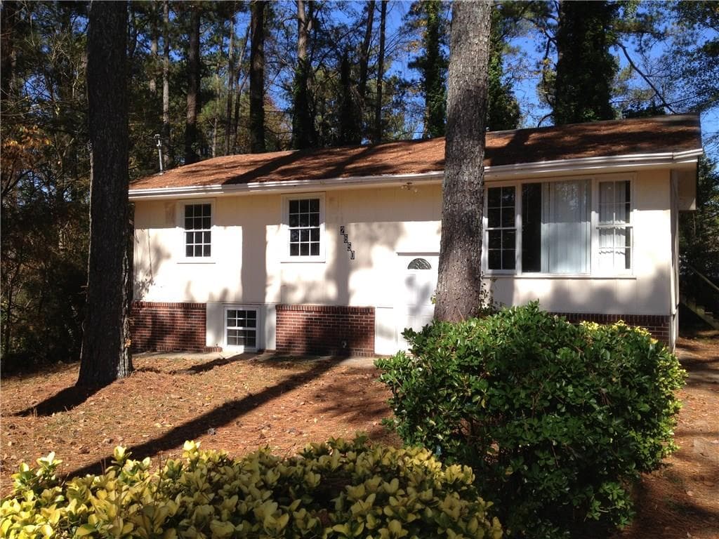 2650 Gwendon Court, Decatur, GA 30034 — most recent listing photo