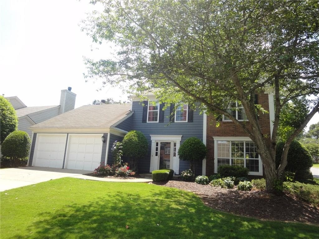 3 bedroom, 1,786 sq ft single family residence sold at 11865 Carriage Park Lane, Johns Creek, GA 30097