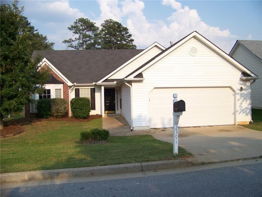 2391 Hillvale Circle, Lithonia, GA 30058 — most recent listing photo