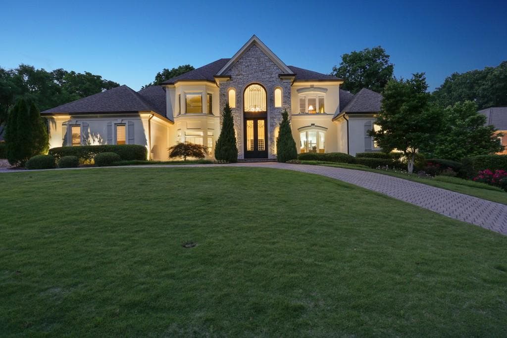 635 Widgeon Lane, Sandy Springs, GA 30327 — most recent listing photo