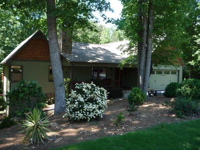 49 Rocktree Overlook, Dahlonega, GA 30533 — most recent listing photo
