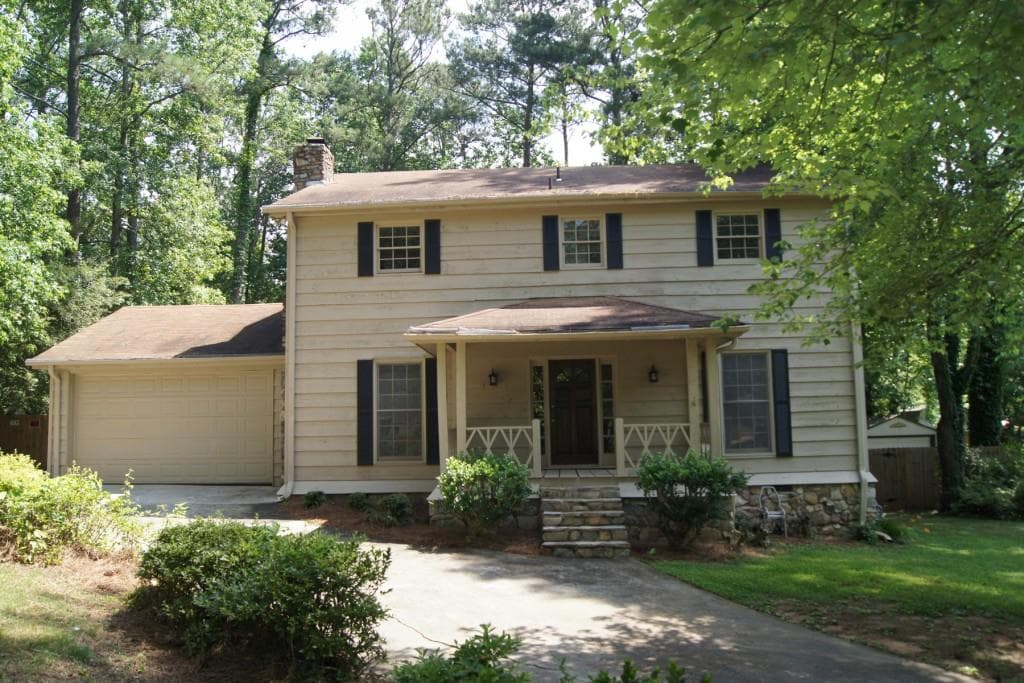 545 Bellemeade Drive, Marietta, GA 30008 — most recent listing photo