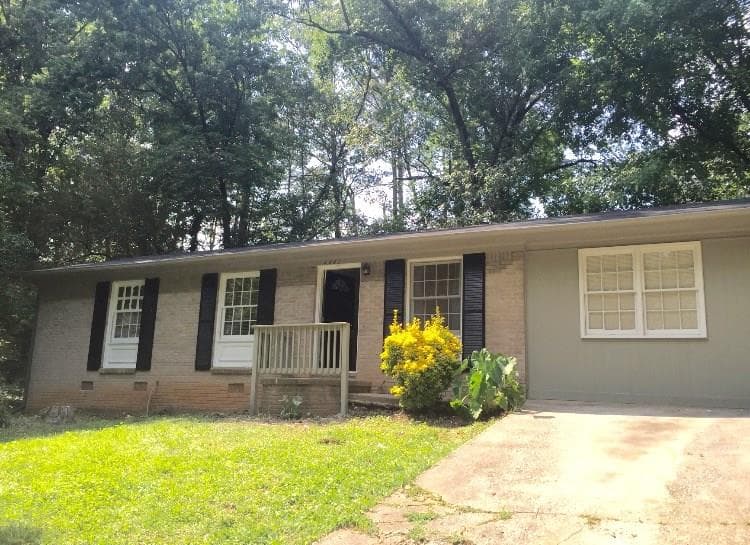 4442 Malibu Drive, Decatur, GA 30035 — most recent listing photo