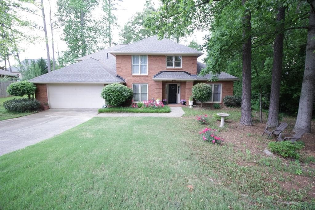 1947 Hunters Bend Court, Marietta, GA 30062 — most recent listing photo