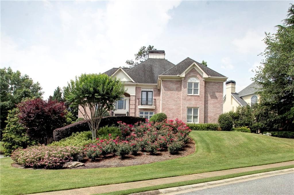 2290 Edgemere Lake Circle, Marietta, GA 30062 — most recent listing photo