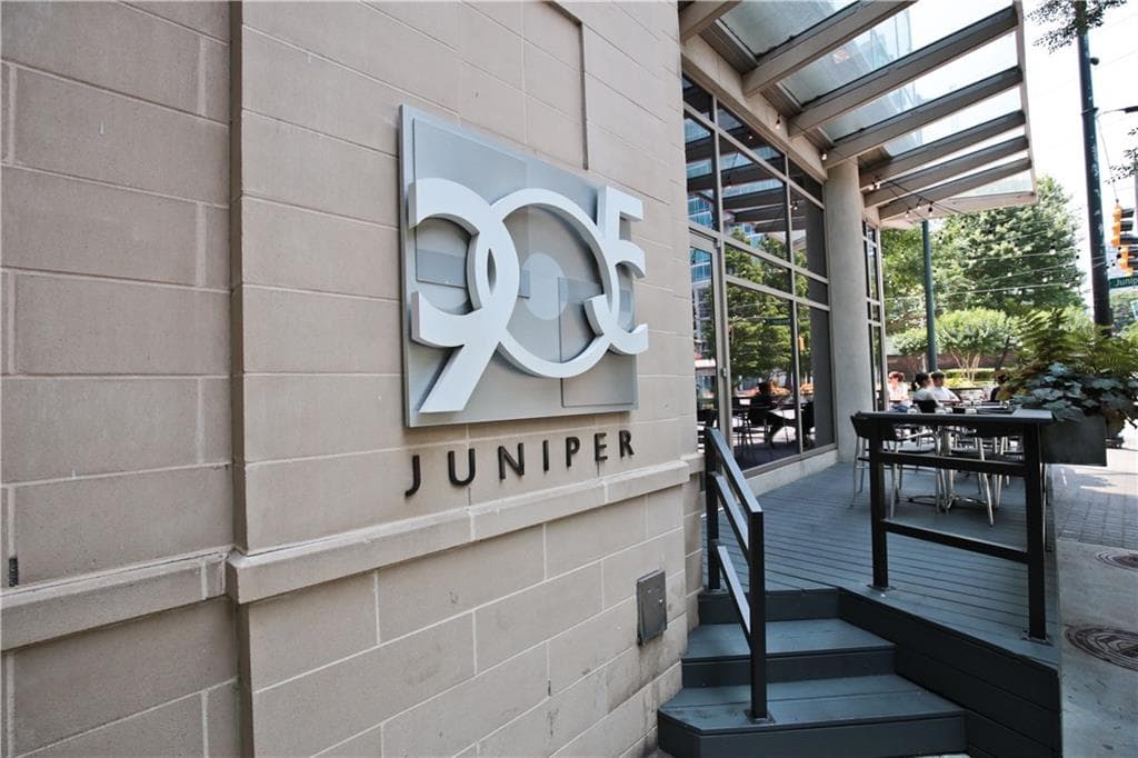 2 bedroom, 1,397 sq ft condominium sold at 905 Juniper Street 115, Atlanta, GA 30309