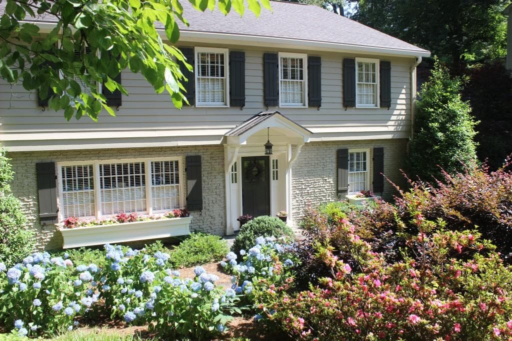 4 bedroom, 2,952 sq ft single family residence sold at 90 Carlton Drive, Atlanta, GA 30342