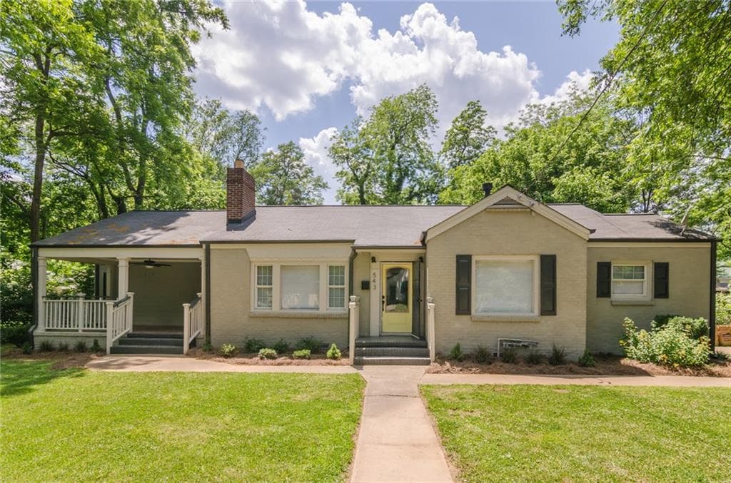 4 bedroom, 2,061 sq ft single family residence sold at 543 Willard Avenue, Atlanta, GA 30310