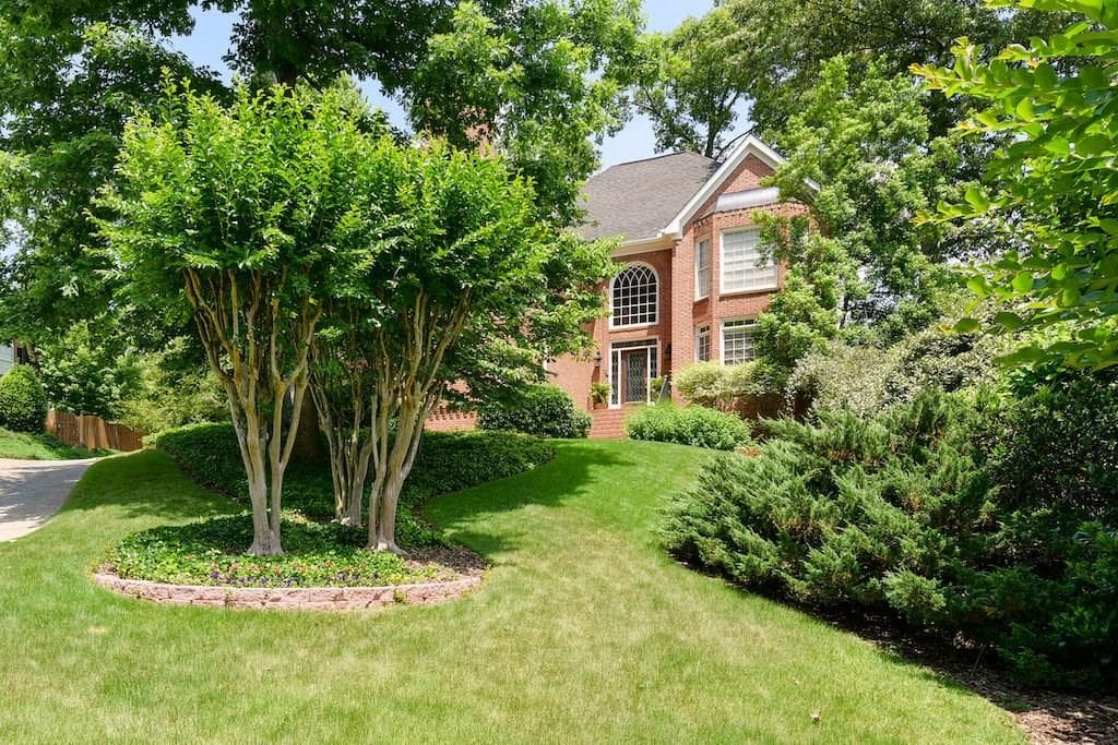 1702 Pennington Court, Marietta, GA 30062 — most recent listing photo