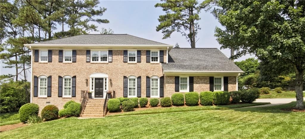 5276 Wynterhall Way, Dunwoody, GA 30338 — most recent listing photo