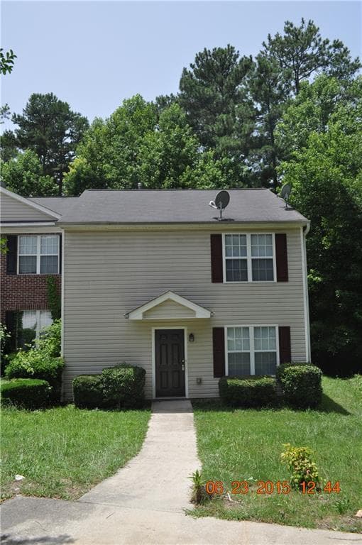 3 bedroom townhouse sold at 8260 Max Court 8260, Douglasville, GA 30135