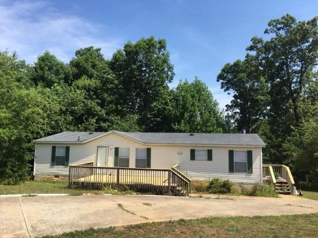 3 bedroom single family residence sold at 6736 VICTORIA Lane, Lula, GA 30554