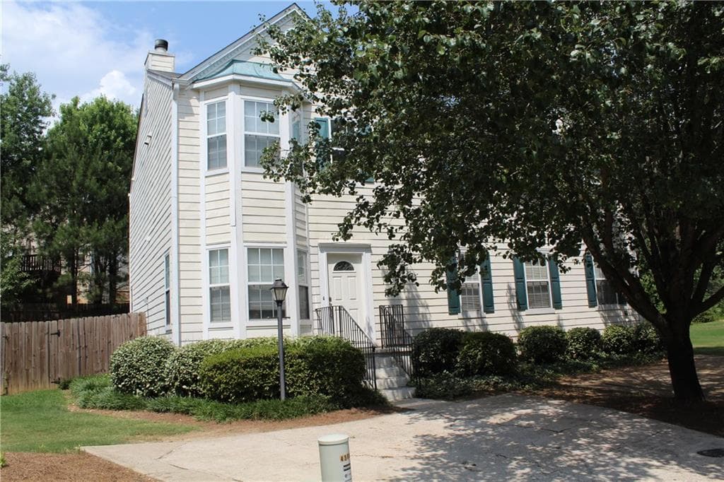 4300 Thorngate Lane, Acworth, GA 30101 — most recent listing photo
