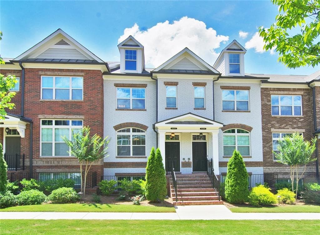 3 bedroom townhouse sold at 2257 Lavista Court, Atlanta, GA 30324