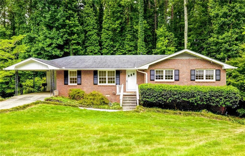 3907 Oberlin Court, Tucker, GA 30084 — most recent listing photo