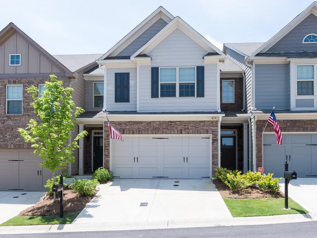 5016 Whiteoak Pointe, Smyrna, GA 30080 — most recent listing photo