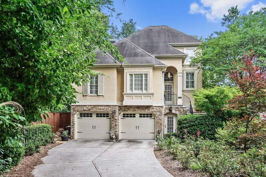 4 bedroom, 2,767 sq ft single family residence sold at 1109 Childers Court, Atlanta, GA 30324