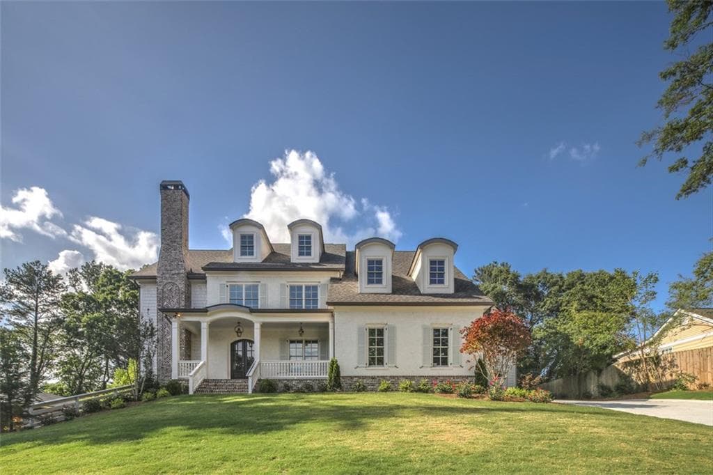 6 bedroom, 4,565 sq ft single family residence sold at 116 Hardeman Road, Atlanta, GA 30342