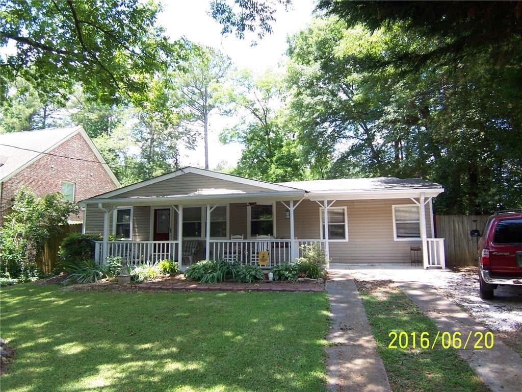 4 bedroom, 1,611 sq ft single family residence sold at 2762 Ashburn Lane, Atlanta, GA 30341