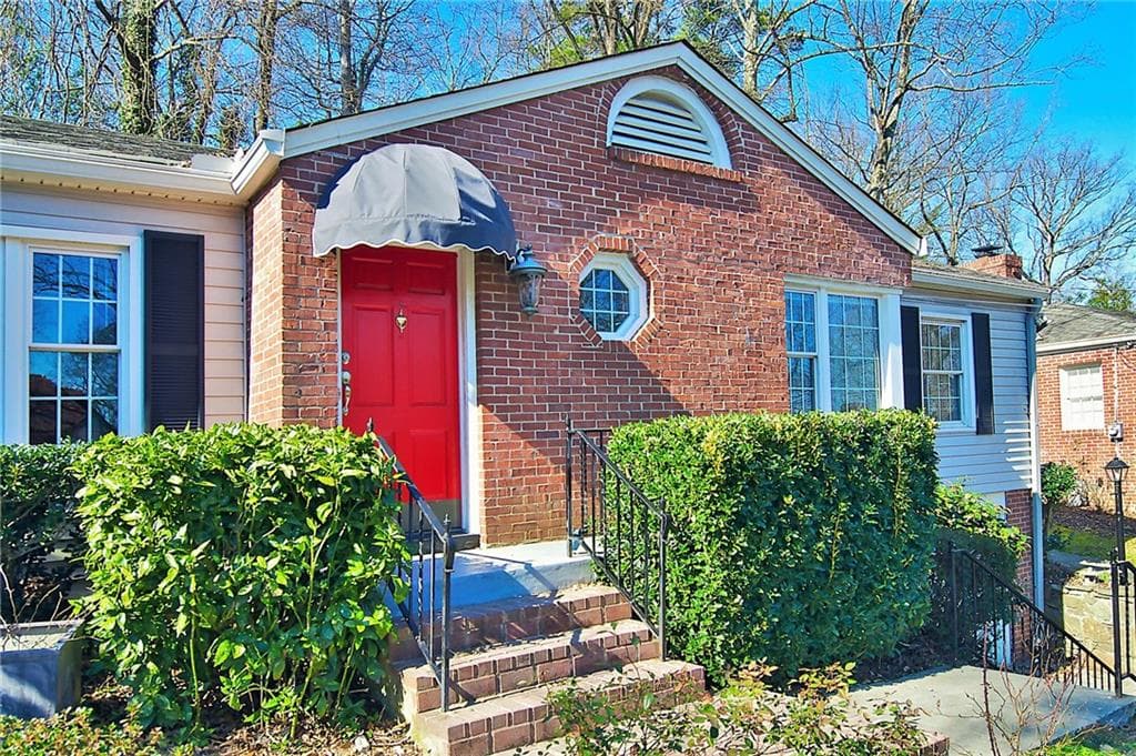 3 bedroom single family residence sold at 1786 N Rock Springs Road, Atlanta, GA 30324