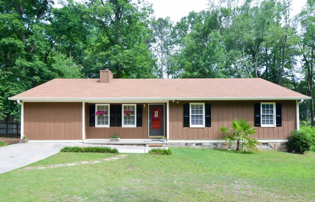 423 Bob Wood Drive, Loganville, GA 30052 — most recent listing photo