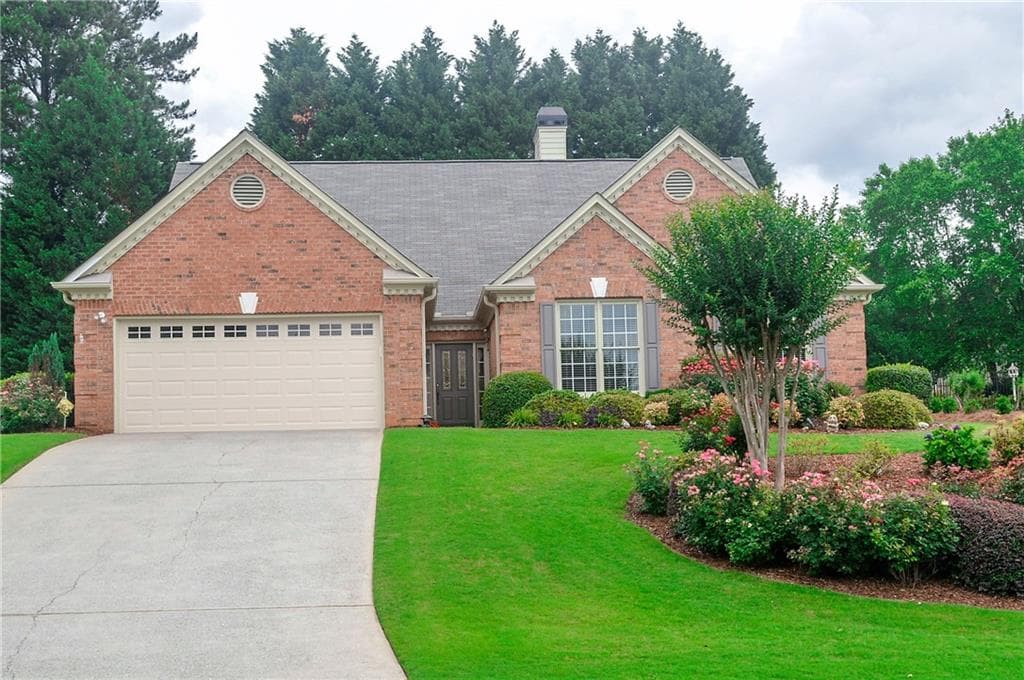 815 Yearling Chase, Alpharetta, GA 30005 — most recent listing photo
