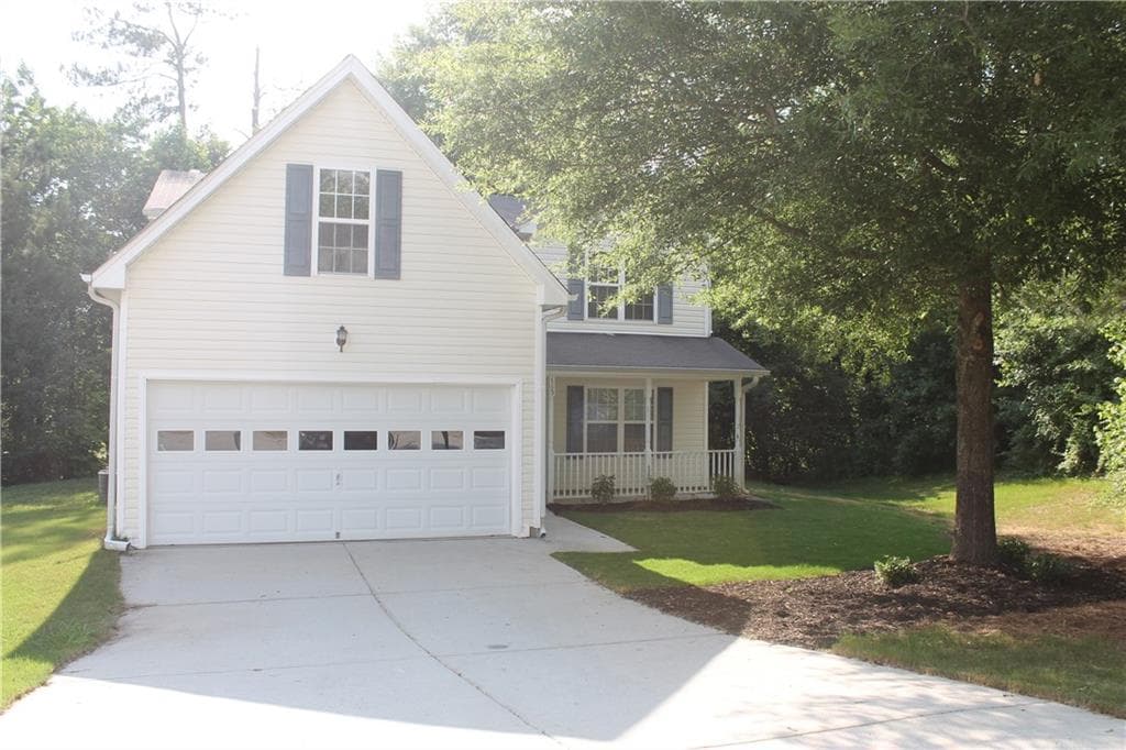 165 ASHLAND MANOR Drive, Lawrenceville, GA 30045 — most recent listing photo