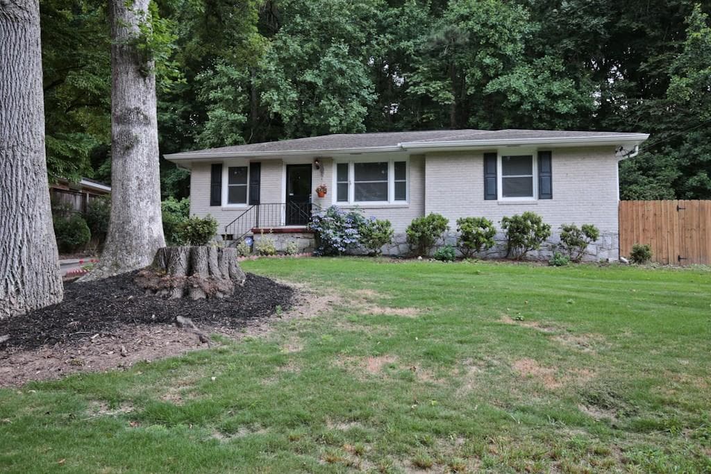 3 bedroom, 1,499 sq ft single family residence sold at 930 Scott Circle, Decatur, GA 30033