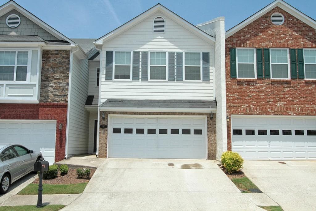 561 Woodland Park 561, Lawrenceville, GA 30042 — most recent listing photo