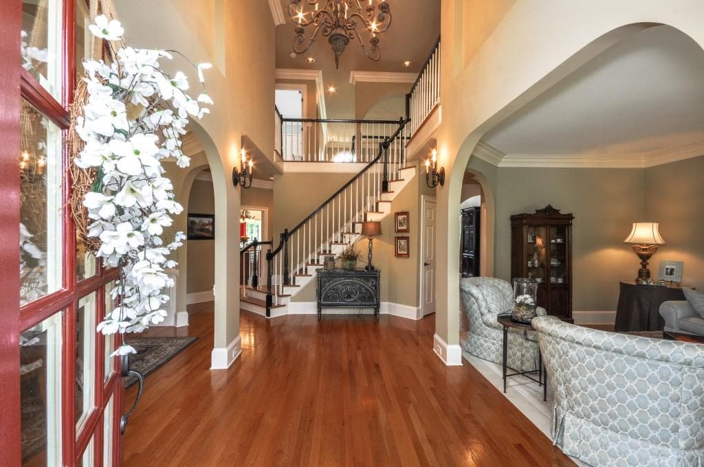 5 bedroom single family residence sold at 4738 Corina Place, Roswell, GA 30075