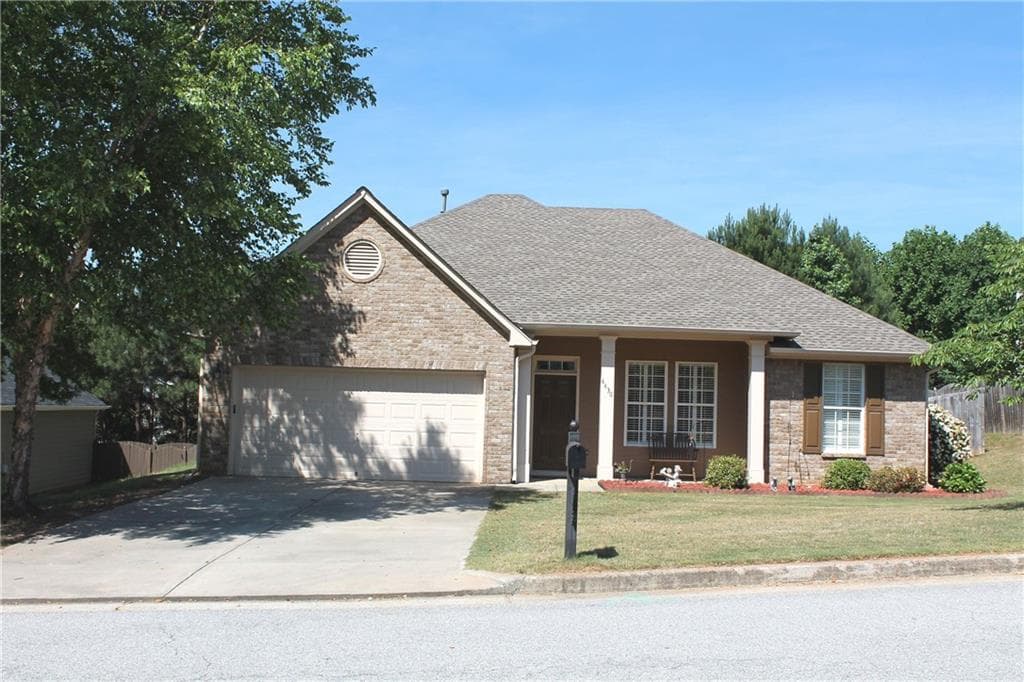 4430 Split Creek Drive, Douglasville, GA 30135 — most recent listing photo