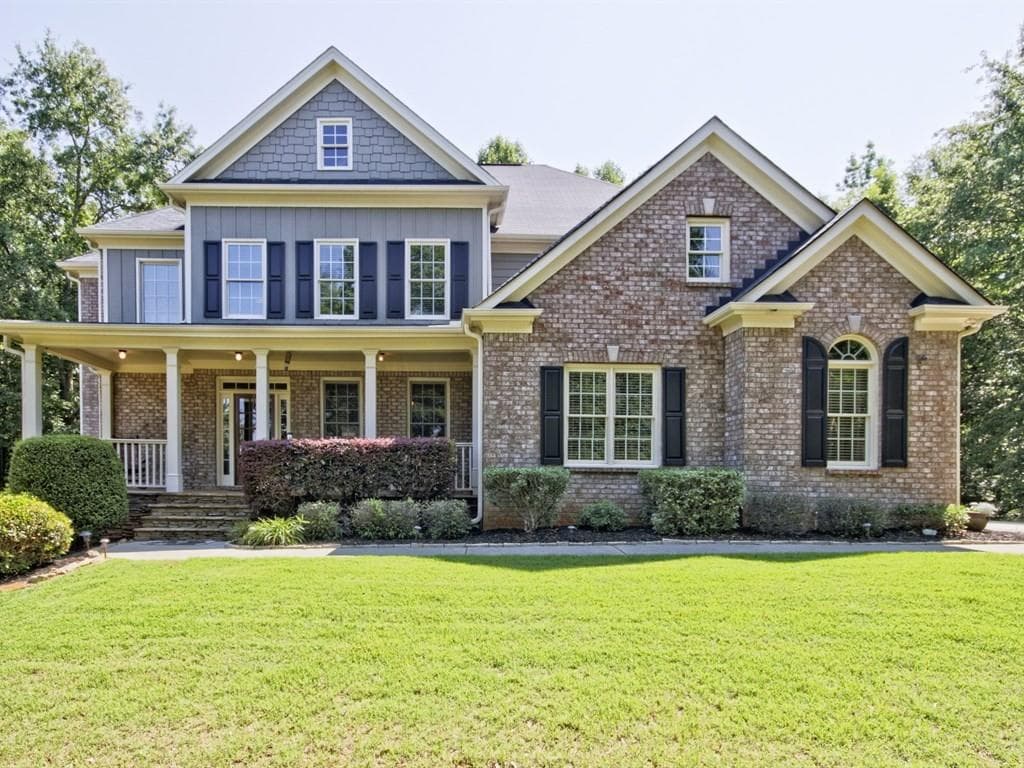 677 Hunting Hills Drive, Braselton, GA 30517 — most recent listing photo