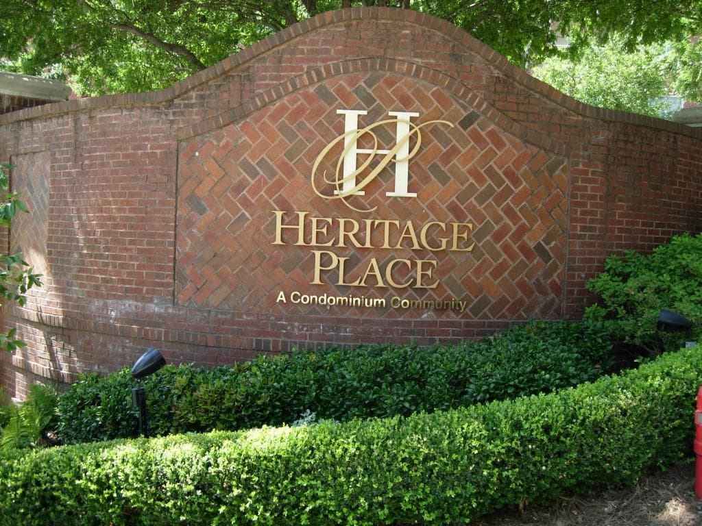 2 bedroom, 1,556 sq ft condominium sold at 211 Colonial Homes Drive 2202, Atlanta, GA 30309