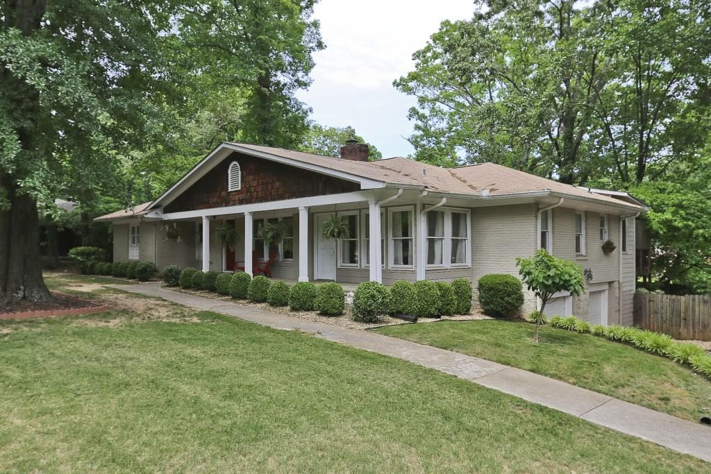 4 bedroom, 2,006 sq ft single family residence sold at 1258 Bouldercrest Drive, Atlanta, GA 30316