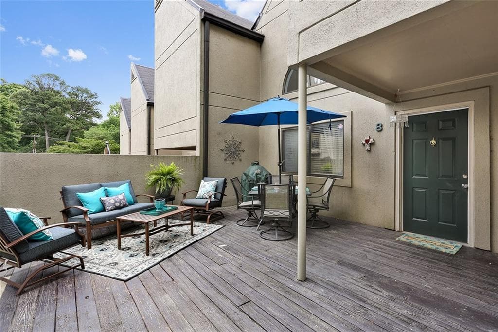 2 bedroom, 1,451 sq ft townhouse sold at 67 25th Street 8, Atlanta, GA 30309