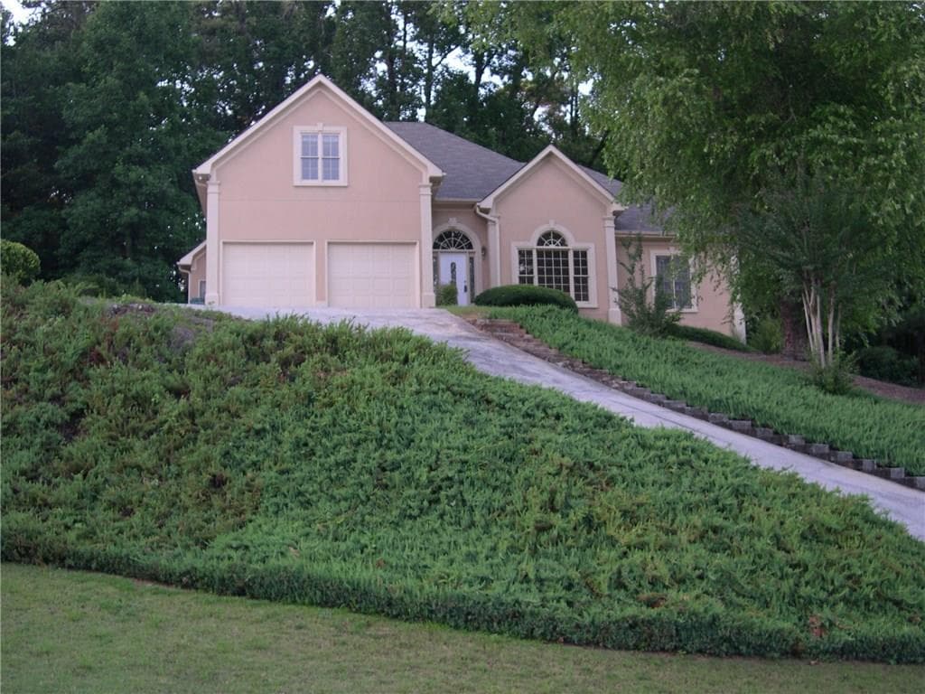 1121 Parkland Run, Smyrna, GA 30082 — most recent listing photo
