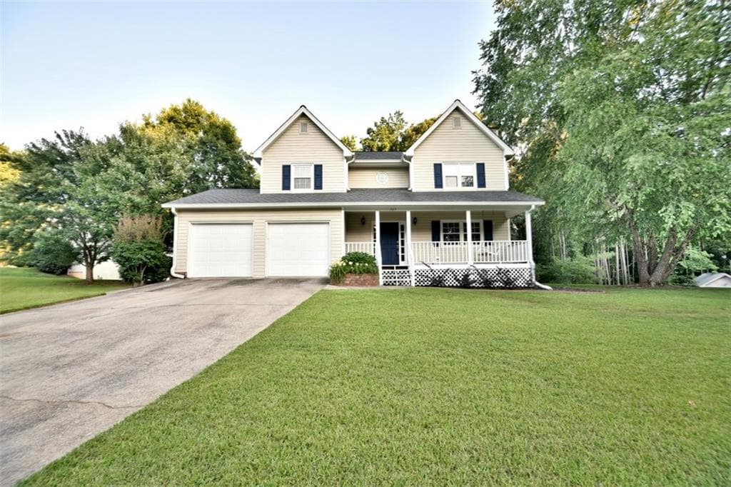 3 bedroom, 2,022 sq ft single family residence sold at 727 BEDROCK Run, Lawrenceville, GA 30043