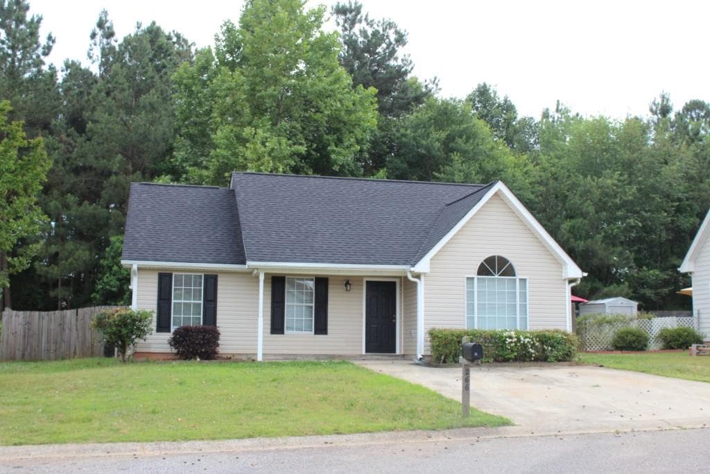 266 Courtyard Circle, Winder, GA 30680 — most recent listing photo