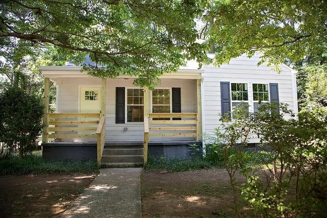 3 bedroom single family residence sold at 610 Cofield Drive, Hapeville, GA 30354