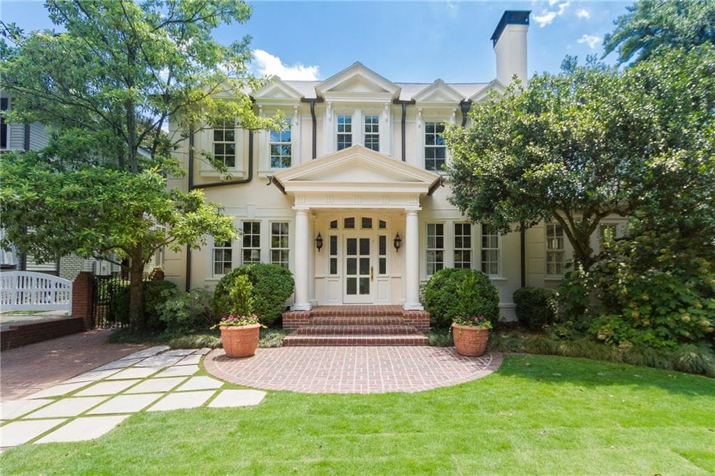 4 bedroom single family residence sold at 115 17th Street, Atlanta, GA 30309