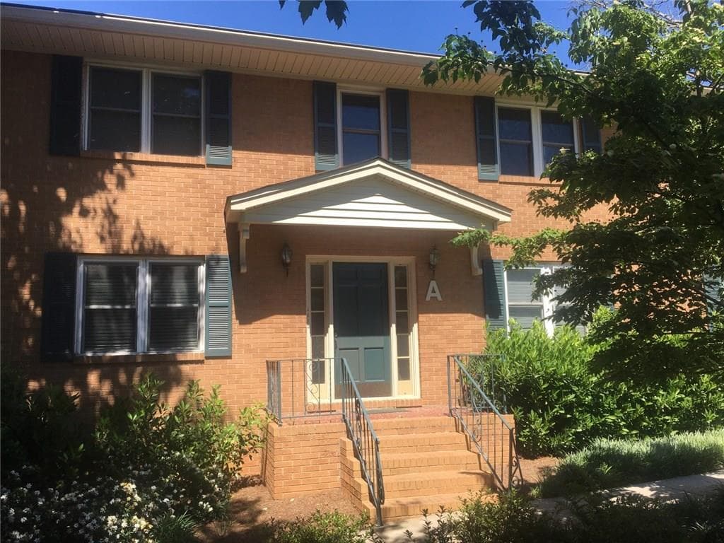 3510 Roswell Road A4, Atlanta, GA 30305 — most recent listing photo