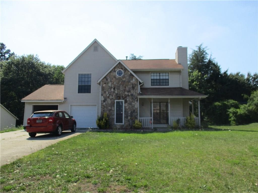 3 bedroom, 1,584 sq ft single family residence sold at 2350 Edge Court, Duluth, GA 30096