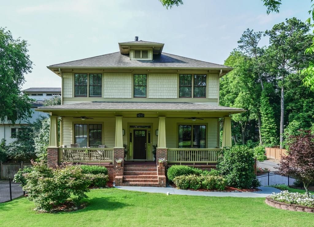 5 bedroom, 3,276 sq ft single family residence sold at 1257 Arkwright Place, Atlanta, GA 30317