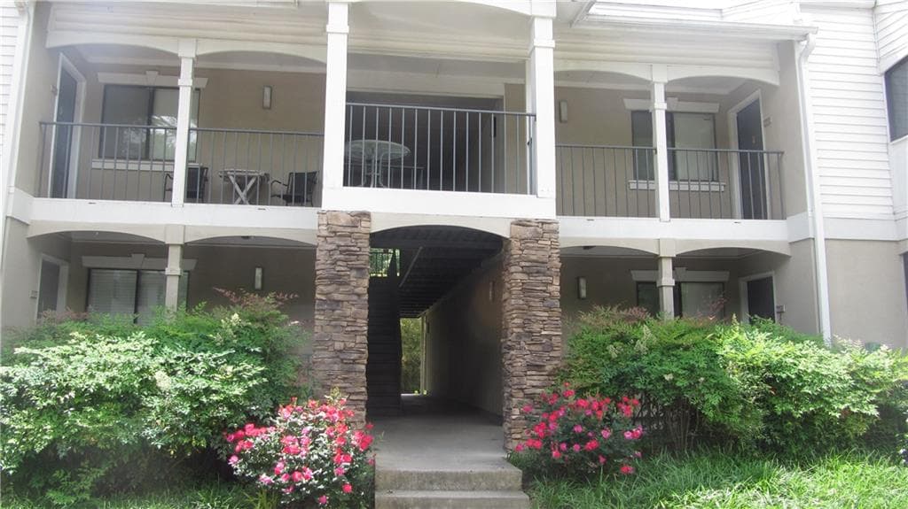 1704 Wingate Way, Atlanta, GA 30350 — most recent listing photo