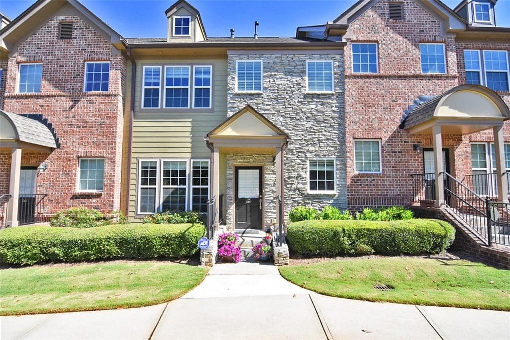 1261 Ashford Creek Park, Brookhaven, GA 30319 — most recent listing photo