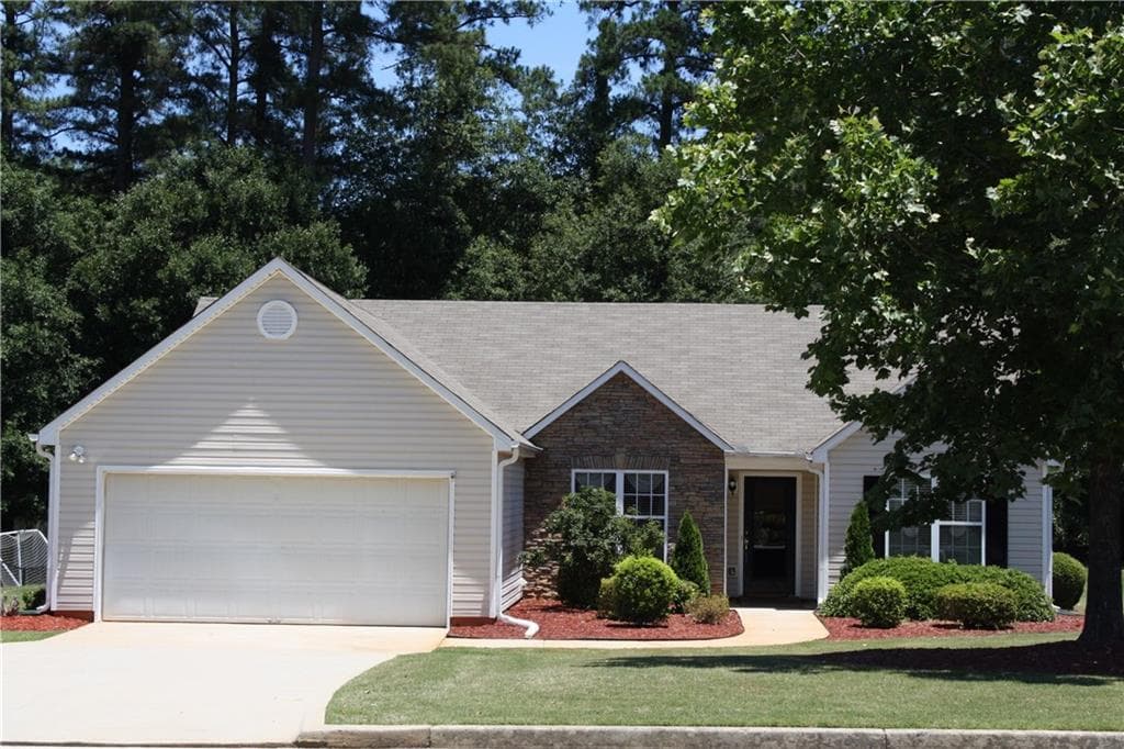 714 Manor Ridge Drive, Loganville, GA 30052 — most recent listing photo